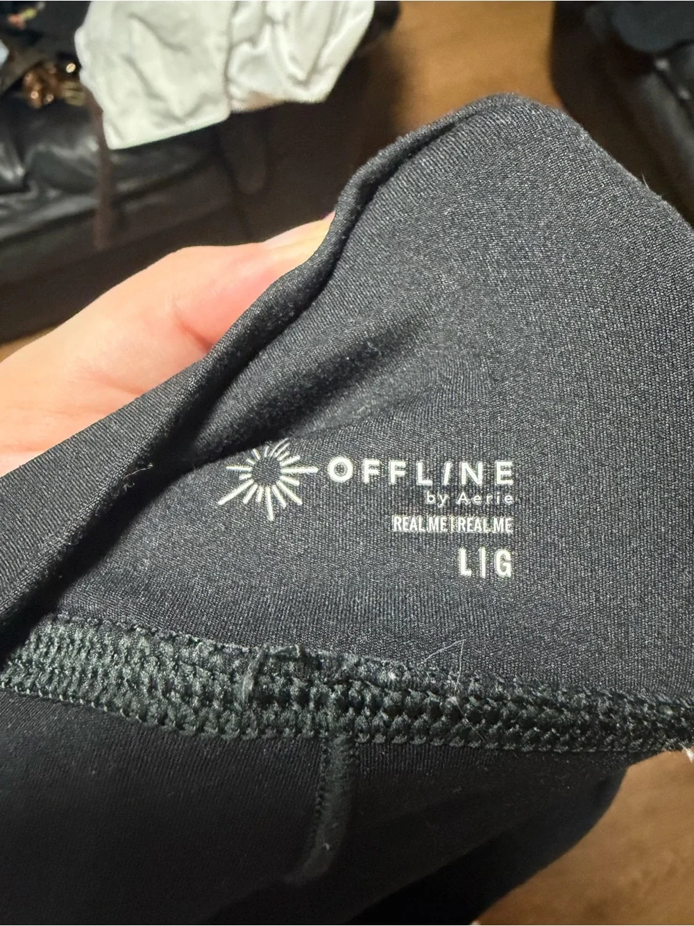 aerie versatile black